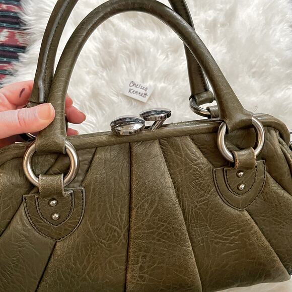 Marc Jacobs Gray Starburst Pleated Stam Shoulder Bag Kisslock Purse - Picture 12 of 16